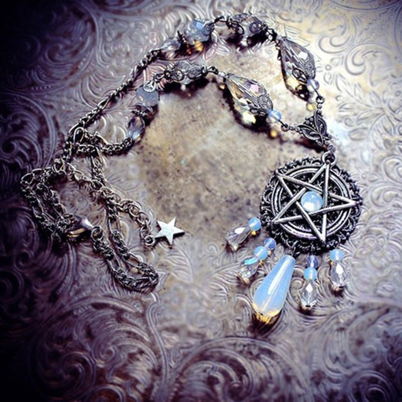 Magic Opal Witchcraft Necklace Midnightt Light