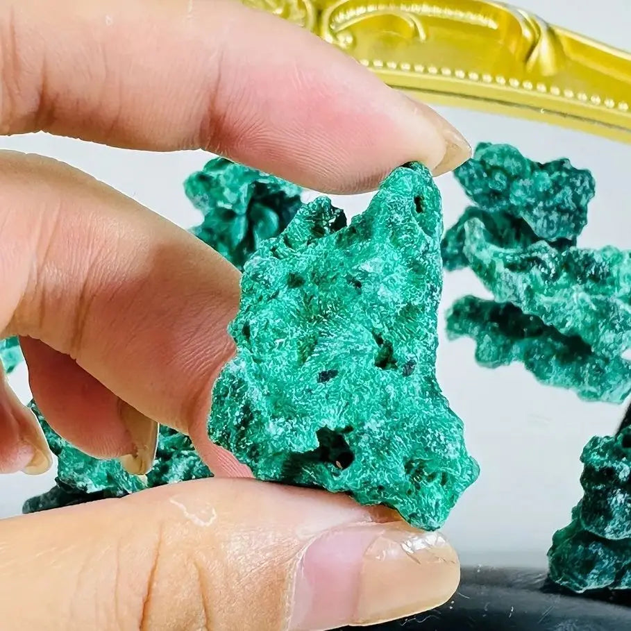 Natural Raw Irregular Green Malachite Crystal Midnightt Light